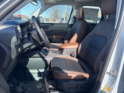 New 2026 Ford Bronco Sport Outer Banks w/ Sasquatch Outer Banks Package image 9