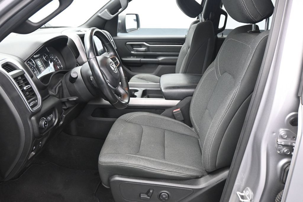 Used 2019 RAM 1500 Big Horn AWD/4WD image 15