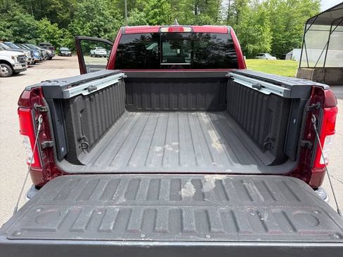 Used 2020 RAM 1500 Big Horn AWD/4WD image 24