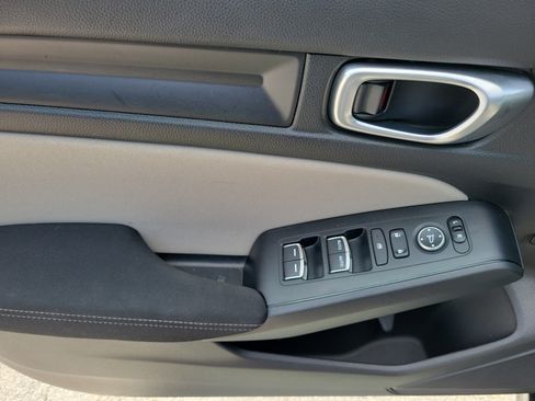 Certified 2024 Honda Civic LX image 17