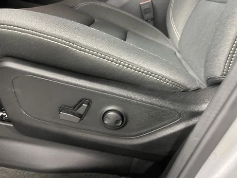 Used 2023 RAM 1500 Big Horn image 27