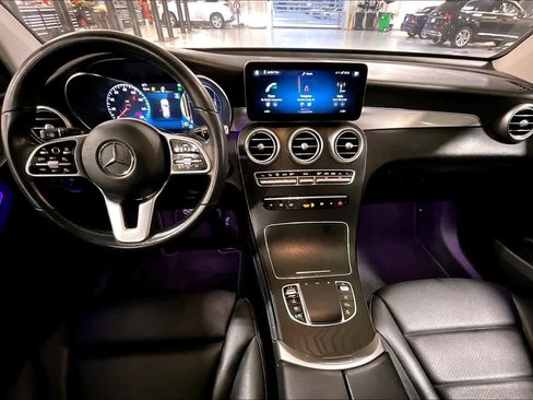 Used 2021 Mercedes-Benz GLC 300 image 16