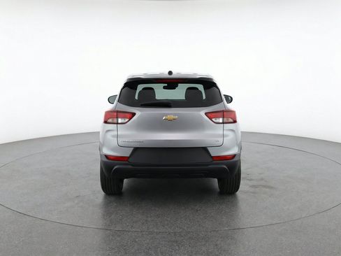 Used 2025 Chevrolet TrailBlazer LT FWD image 7