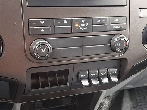 Used 2016 Ford F350 XL w/ Power Equipment Group image 17