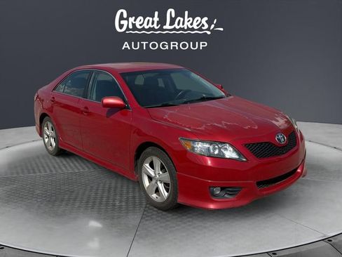 Used 2011 Toyota Camry SE FWD image 7