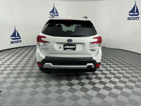 Used 2020 Subaru Forester Touring image 5