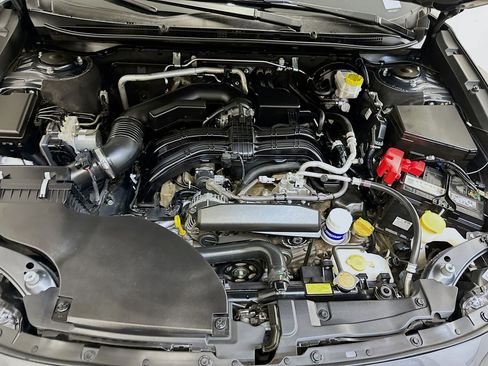 Used 2020 Subaru Outback Premium image 33