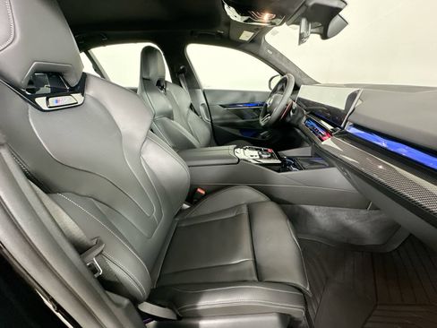 New 2027 BMW M5 w/ Carbon Package AWD/4WD image 42
