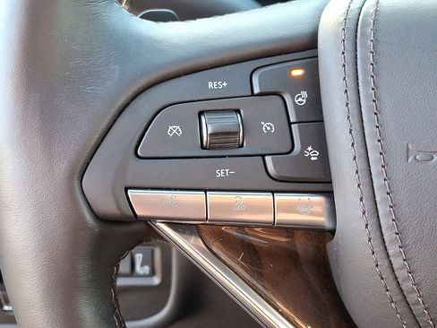 Used 2024 Cadillac Escalade Sport Platinum w/ LPO, ONYX Package image 21