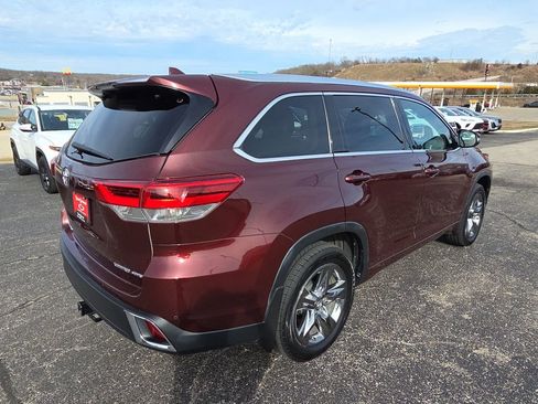 Used 2019 Toyota Highlander Limited Platinum image 8