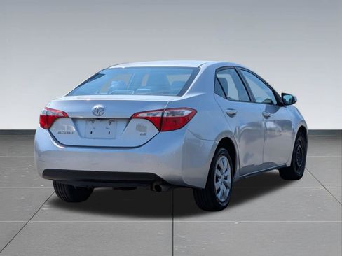 Used 2014 Toyota Corolla LE FWD image 5