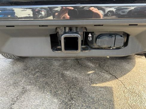 Used 2025 Ford Expedition Active image 9