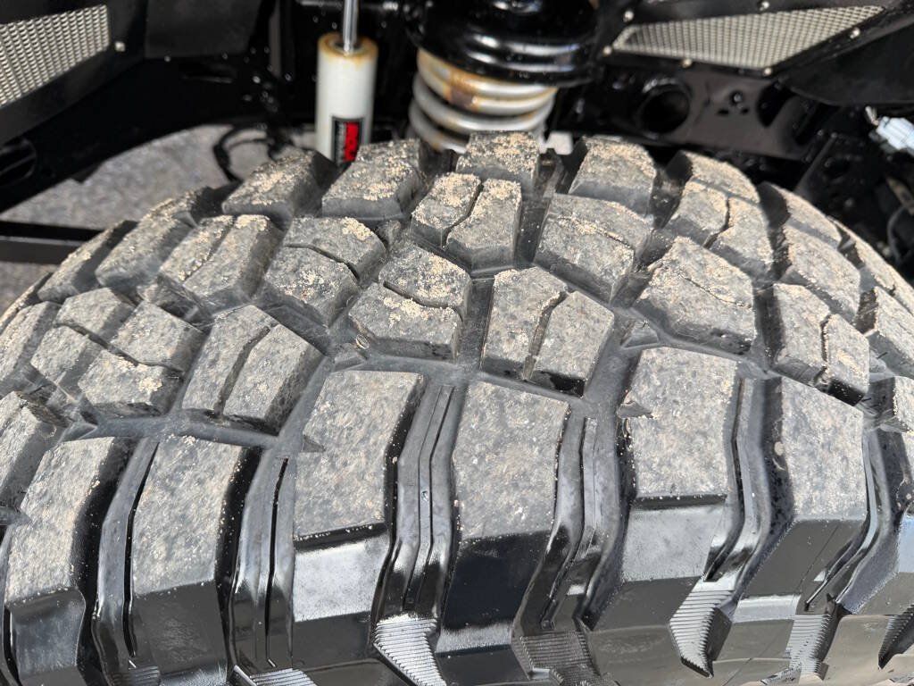 Used 2021 Jeep Gladiator Rubicon w/ Dual Top Group AWD/4WD image 66
