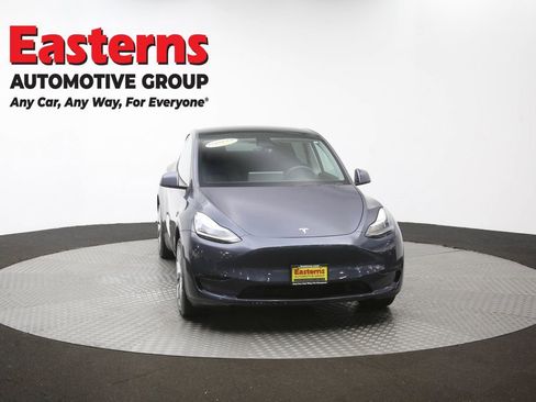 Used 2020 Tesla Model Y Long Range AWD/4WD image 45