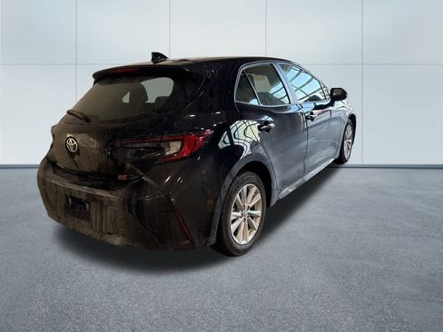 Used 2025 Toyota Corolla SE image 6