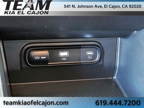 Certified 2025 Kia Sportage LX FWD image 28