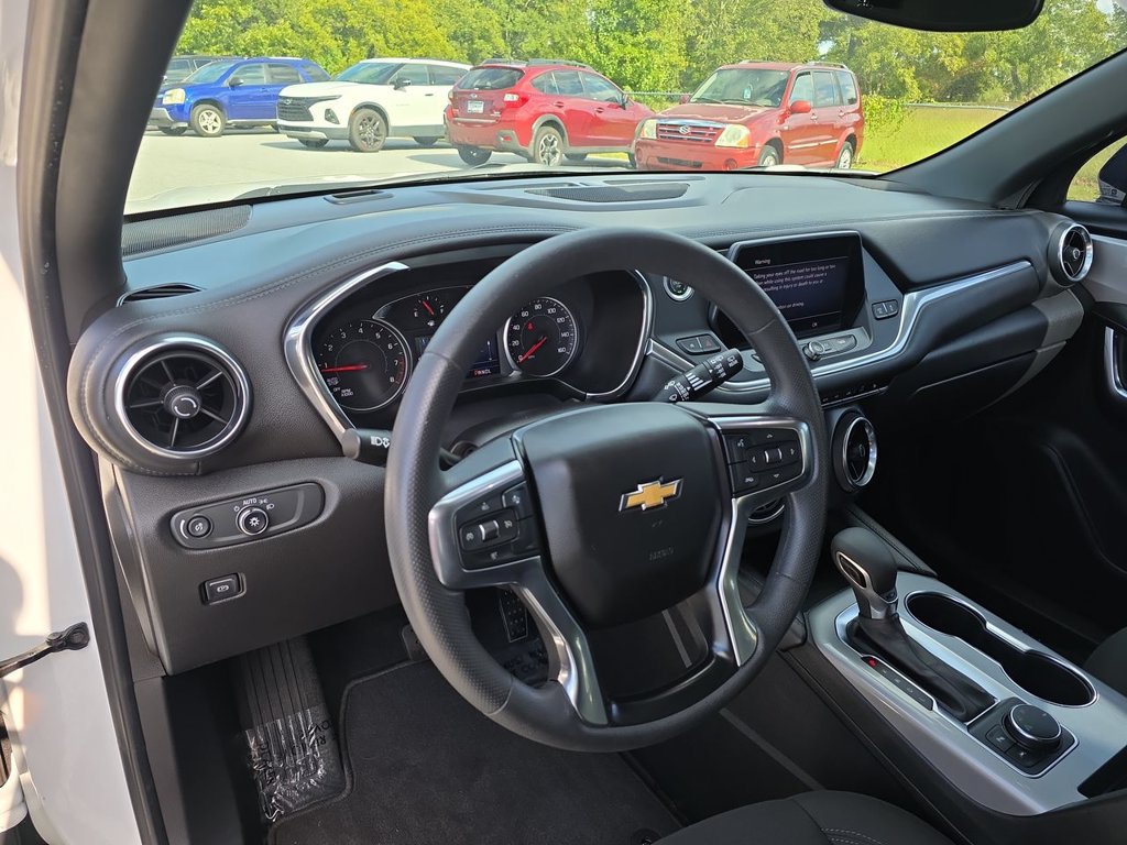 Certified 2021 Chevrolet Blazer LT w/ Redline Edition FWD image 10