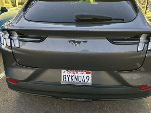 Used 2021 Ford Mustang Mach-E Select w/ Comfort/Appearance Package image 8