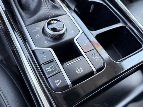 Certified 2023 Kia Sorento SX AWD/4WD image 26