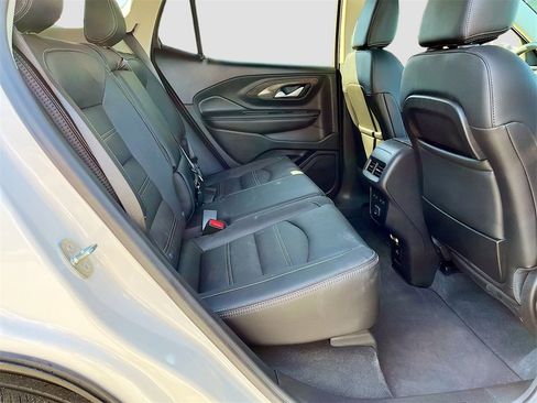 Used 2024 GMC Terrain Denali w/ Denali Premium Package image 26