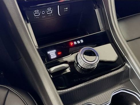 New 2025 Jeep Grand Cherokee Limited image 17