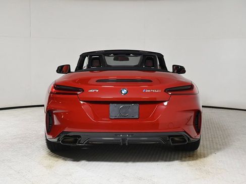 Used 2023 BMW Z4 M40i w/ Premium Package image 4