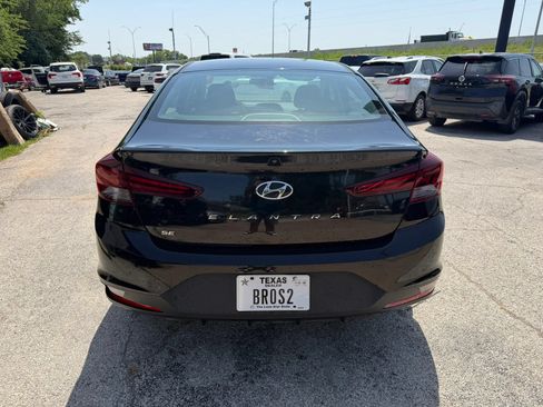 Used 2020 Hyundai Elantra SE w/ Cargo Package (C1) FWD image 6