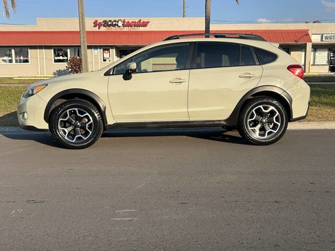 Used 2015 Subaru Crosstrek 2.0i Premium image 5