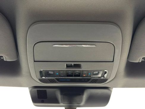 Used 2021 Ford F150 Lariat AWD/4WD image 21