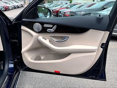 Used 2018 Mercedes-Benz C 300 4MATIC Sedan image 19