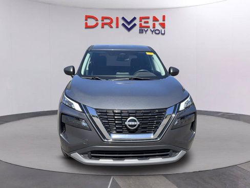 Used 2023 Nissan Rogue S FWD image 9