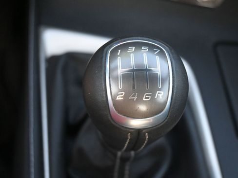 Used 2019 Chevrolet Corvette Stingray Coupe w/ 1LT image 18