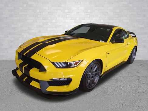 Used 2016 Ford Mustang Shelby GT350 w/ Track Package RWD image 6