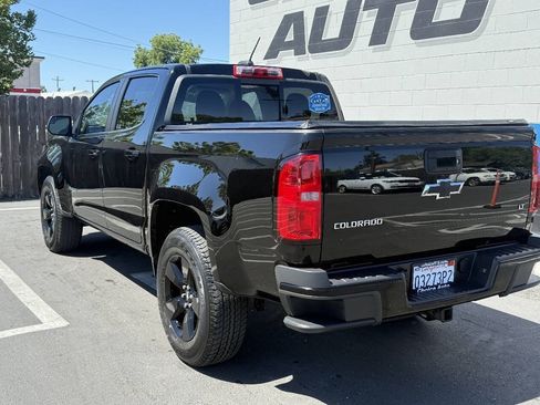 Used 2016 Chevrolet Colorado LT w/ Midnight Edition RWD image 4