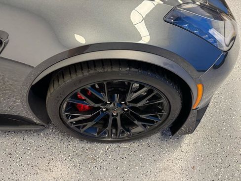 Used 2019 Chevrolet Corvette Z06 RWD image 24