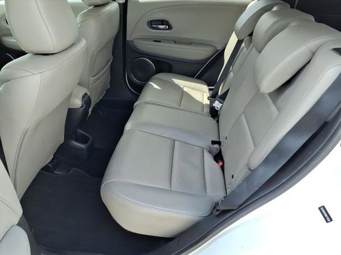 Used 2017 Honda HR-V EX-L image 21