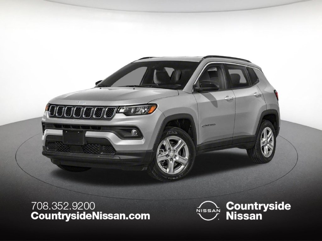 Used 2023 Jeep Compass Latitude w/ Convenience Group AWD/4WD image 1