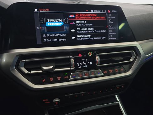 Used 2020 BMW 330i xDrive Sedan w/ Convenience Package image 23