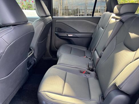 Used 2025 Lexus TX 350 AWD w/ Technology Package image 9