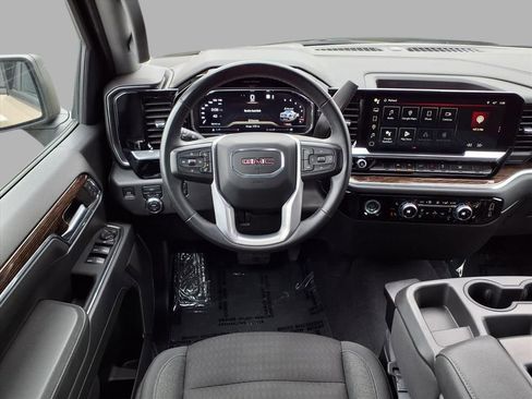 Used 2023 GMC Sierra 1500 Elevation image 4