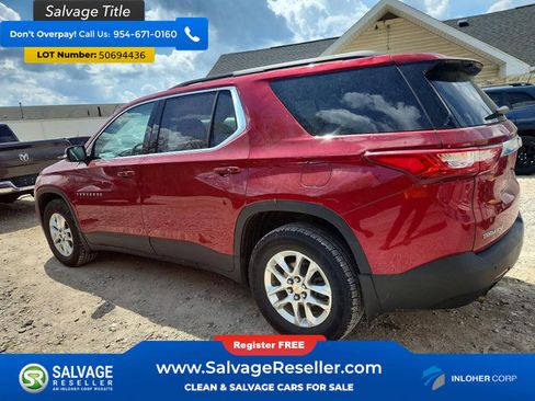 Used 2019 Chevrolet Traverse LT FWD image 3