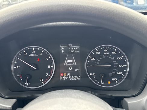 Certified 2024 Subaru Crosstrek 2.0i Premium image 13