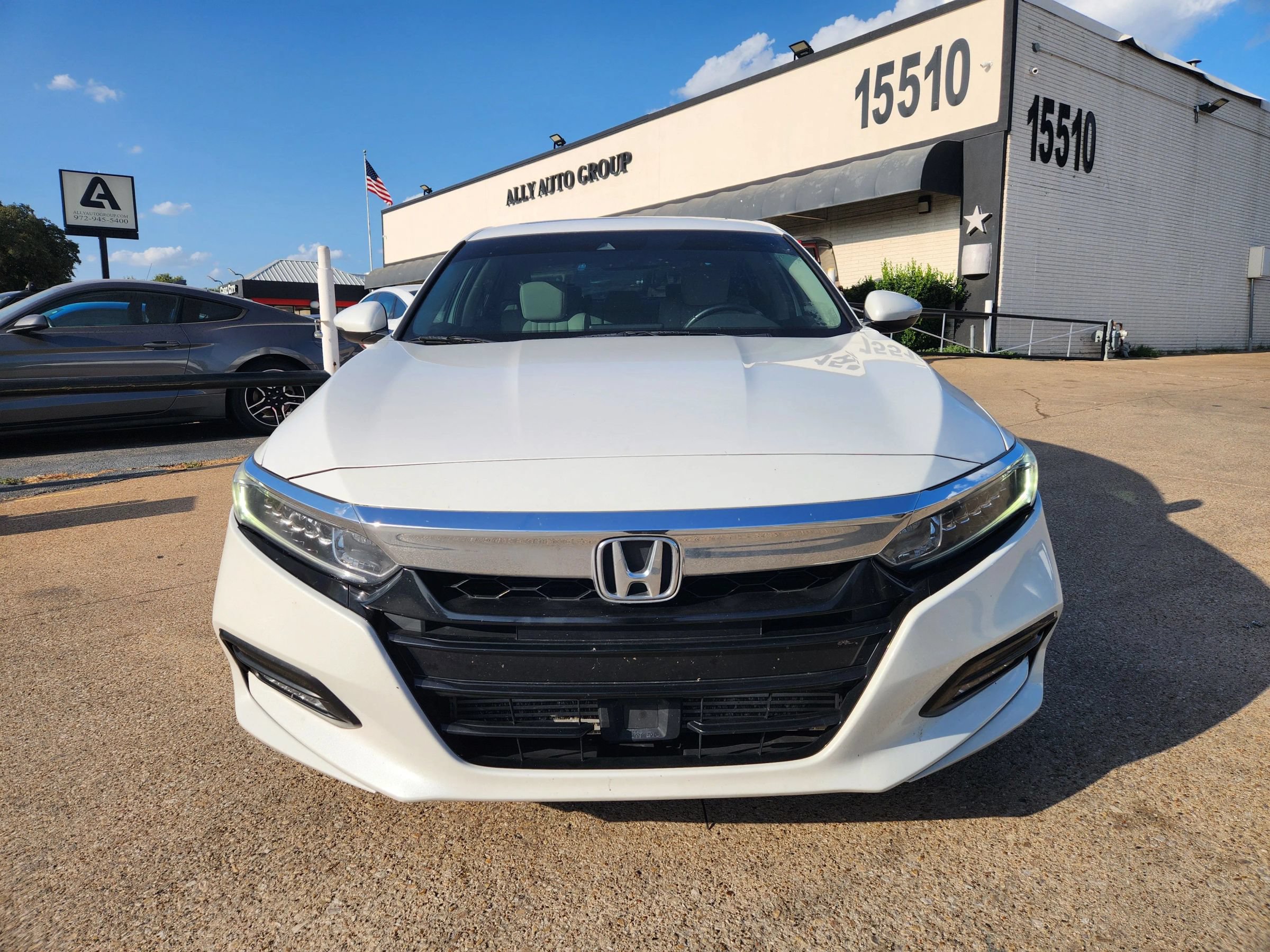 Used 2018 Honda Accord EX-L image 8