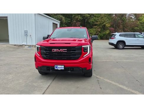 New 2026 GMC Sierra 1500 Pro w/ Graphite Edition image 3