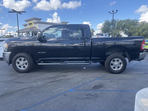 Used 2024 RAM 2500 Big Horn w/ Bed Utility Group image 5