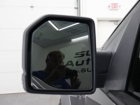 Used 2019 Ford F150 Raptor w/ Equipment Group 802A Luxury AWD/4WD image 41
