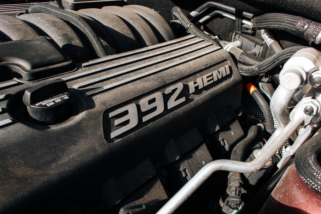 Used 2020 Dodge Durango SRT w/ Technology Group AWD/4WD image 42