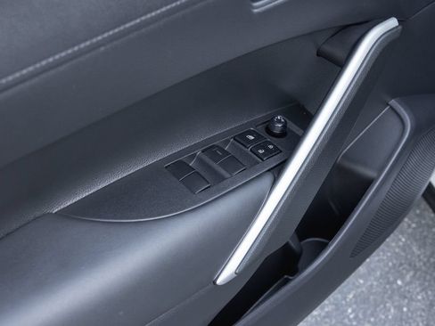 Certified 2026 Toyota Corolla Cross LE FWD image 9