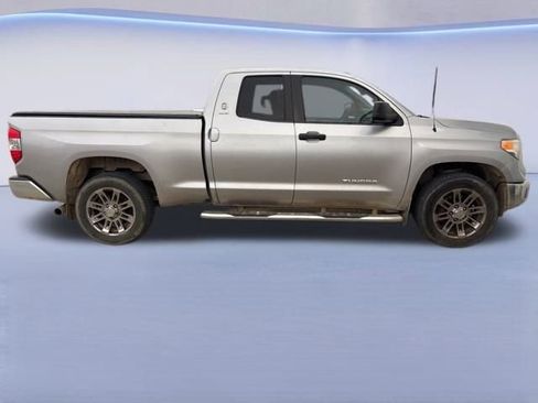 Used 2015 Toyota Tundra SR5 image 4