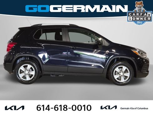 Used 2022 Chevrolet Trax LT w/ LT Convenience Package AWD/4WD image 7